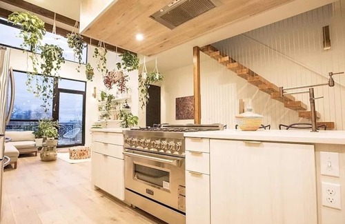 Lawrenceville House | Oasis in the City - Calm 3BR Home with Gym & Sauna