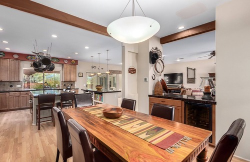 Pinnacle Peak House | Oasis in the desert