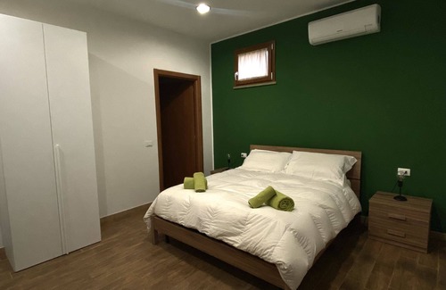 Follonica Apartment | Oasis La Verde in the Countryside