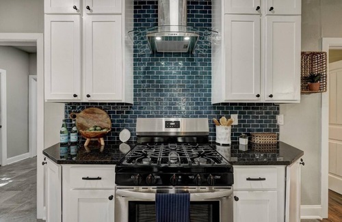 Cherry Street House | Oasis Off Cherry St.