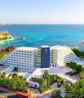 Zona Hotelera Resort | Oasis Palm - All Inclusive