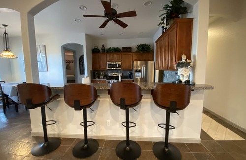 Bullhead City House | Oasis Resort Home Music