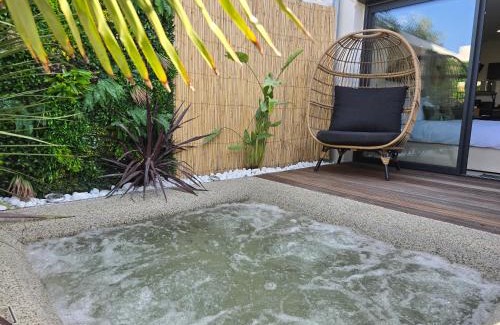Perols Apartment | Oasis SpaLagon Chauffé 37 climatisé Arena Parc Expo