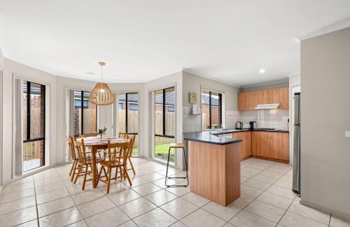 Clifton Springs House | Oasis Springs