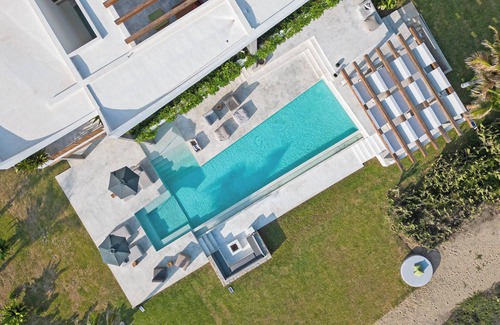 Brisas de Zicatela Villa | Oaxaca Beachfront Luxury Villa for 12: Niku House