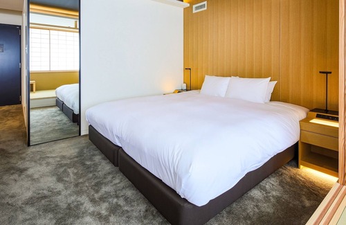 Karasuma Hotel | Observation bus with jacuzzi Premier Suite King Room without meals /Kyoto Kyōto