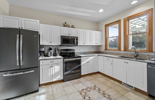 Buck Island House | OBX Corolla- Private Gated Community, Hot Tub, Man Cave, Turtle Pond, Beach