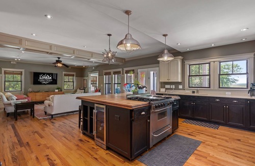 Corolla House | OBX Rays: Stunning Soundfront Home, Private Heated Pool, Hot Tub, Community Amenities