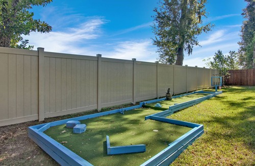 Fort King District House | Ocala Oasis 4BR w/Pool/Cabana/GameRoom/MiniGolf