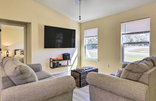 Ocala House | Ocala Oasis Rustic Retreat w/ Hot Tub!