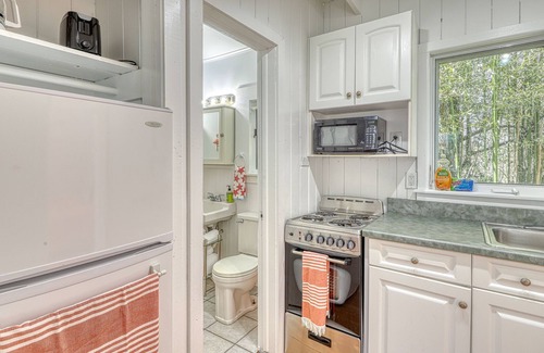 Ocean Bay Park Apartment | Ocean Bay Park Multi-Apartment Home with decks & gas grills