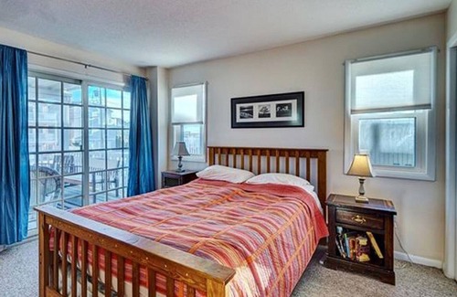 South Beach Haven House | Ocean & Bay Views, 5 Decks, Steps to Beach! *NEW* to rentals