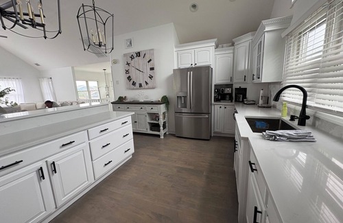 Ocean Beach House | Ocean Beach Fire Island Luxury Retreat With central AC sleeps 10 Newly renovated