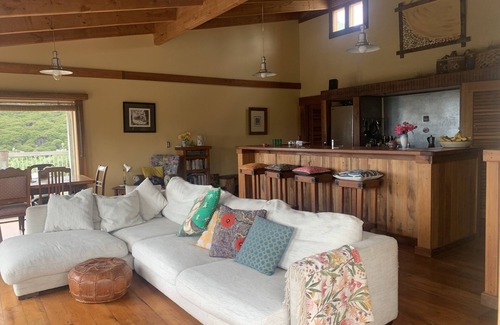 Whangarei Heads House | Ocean Beach Holiday Home, 4 bedrooms, 5 min walk to white Sandy Bay