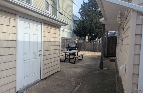 Lavallette House | Ocean Beach Shores Family/Pet Friendly Shore Vacation