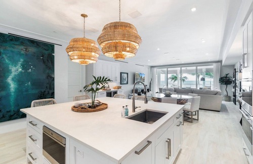 Islamorada Condo | Ocean & beachfront 4 bedroom, dockage, luxury residence, Islamorada, FL Keys