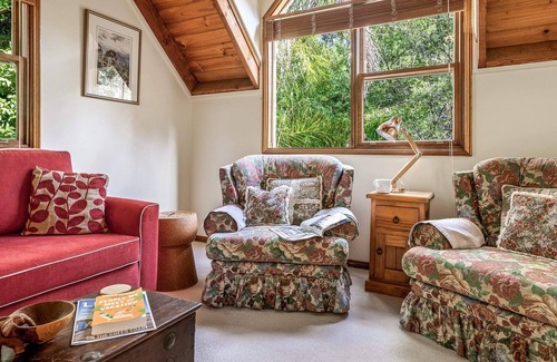 Stanwell Park House | Ocean Blue Retreat Su