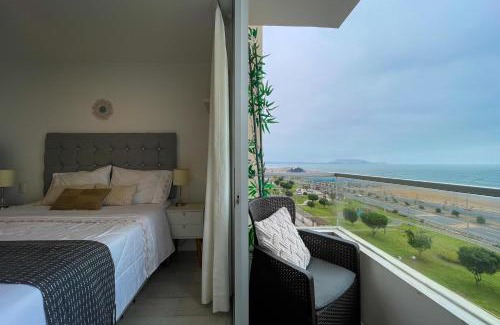 San Miguel Apartment | Ocean Blue, Vista Frontal Al Mar