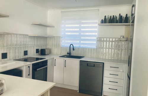 Big Bay Apartment | Ocean Breeze 138