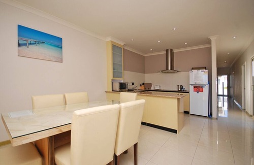Jurien Bay Villa | Ocean Breeze: 3 BR, 2 BA Villa in Jurien Bay, Sleeps 6