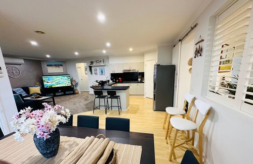 Ocean Grove House | Ocean Breeze Family Getaway - Short drive to Beach, Wineries, Adventure Park