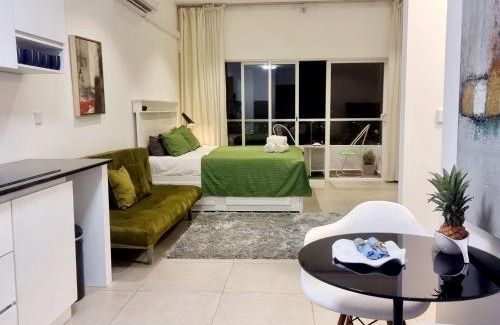 Negombo Apartment | Ocean Breeze Residence- Negombo