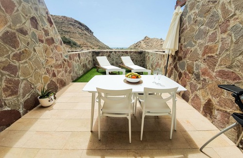 Mogan Apartment | Ocean Calma Apartment 5/Fast WIFI/huge pool and kids pool