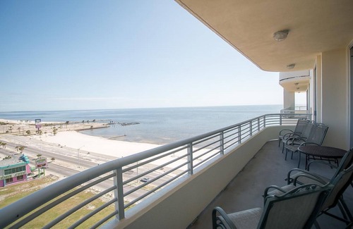 Biloxi House | Ocean Club 1206 Premier
