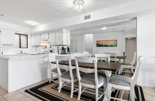 Midtown Ocean City House | Ocean Club