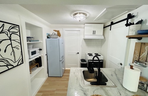 St. Pete Beach Cottage | "Ocean" Cottage on Sunset Beach