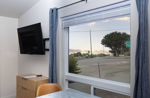 Yachats Apartment | Ocean Cove Inn #1 - Ocean View