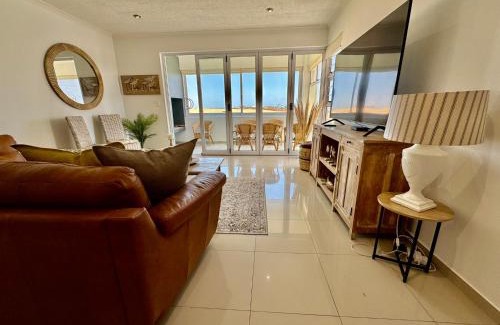 Rand Rifles Apartment | Ocean Dream Sunset Sails