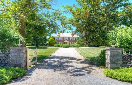 Ocean Drive House | Ocean Drive Estate with Private Beach Access