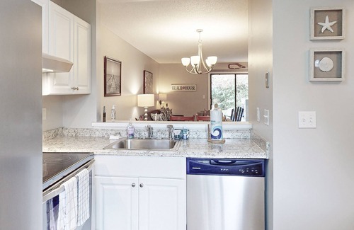 Brewster Condo | Ocean Edge Resort ground-floor condo with access to pools, hot tub, & tennis