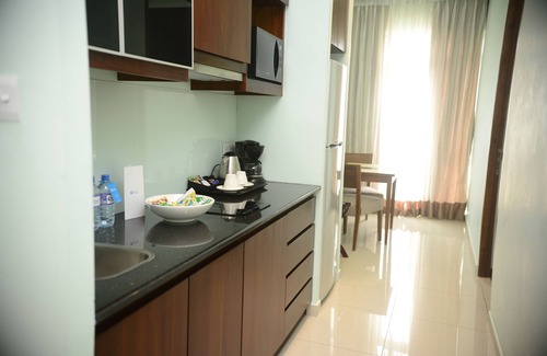 Bambalapitiya Apartment | Ocean Edge Suites & Hotel Colombo