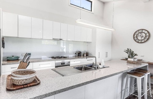 Skenes Creek House | Ocean Escape- Nature haven