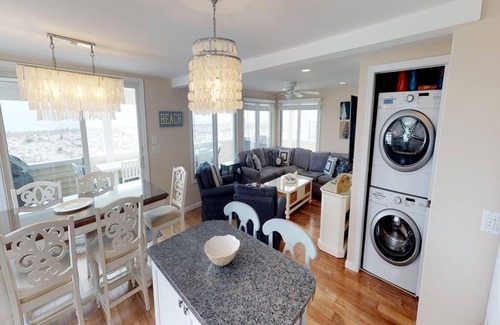 North Beach Haven House | Ocean Front 1st floor duplex with expansive views in Brant Beach with private.