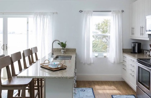 St. George's Apartment | Ocean Front, 2 bedroom in Historic St. George