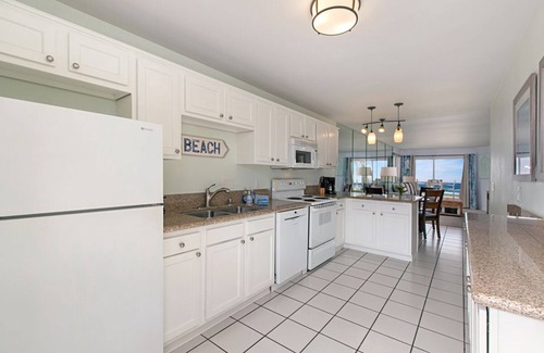 Mission Beach Condo | Ocean Front Beach Mission Penthouse!