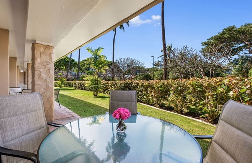 Kaanapali Apartment | Ocean front Beach Resort Hale Nalu ~ ~