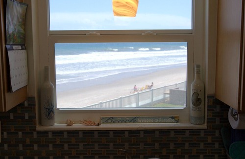 Satellite Beach Condo | Ocean Front Complex -Beautiful Panoramic Ocean Views!