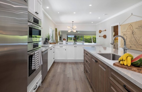 Kailua House | Ocean Front-Kailua. Best Location! Licensed Rental 1990/NUC-1777