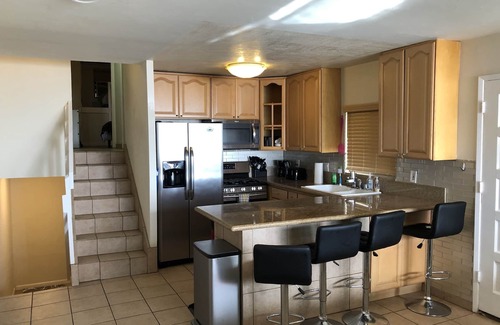 Mission Beach House | Ocean Front On Beach! -2 Master BR, 2 Full BA, Patio!, AC, Parking, Close to All