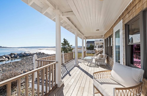 Greenbush House | Ocean Front Retreat, Family Friendly-Stunning Views! Walk to Beach + Harbor 4BR+