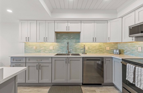 New Smyrna Beach Condo | 🌊 Ocean Front - Spacious Balcony - Ocean Club North B213 ☀️