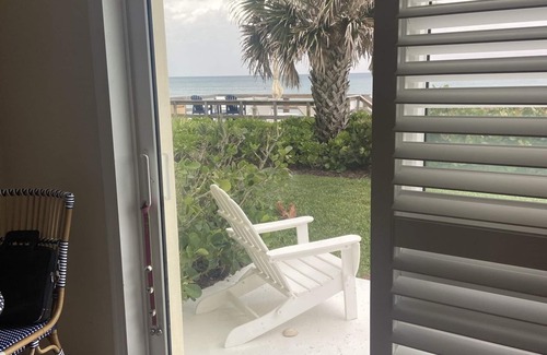 Interchange Square Apartment | Ocean Front Studio Apartment