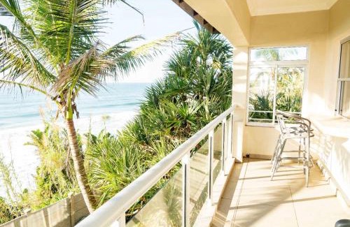 Shaka's Rock Apartment | Ocean Gorge Seafront Accommodation