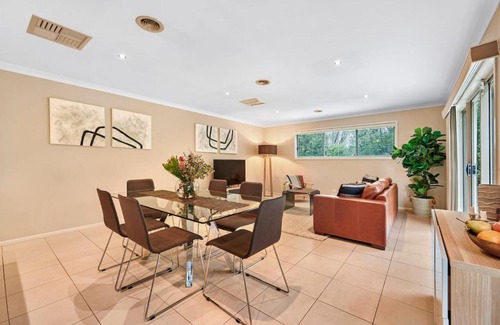 Ocean Grove House | Ocean Grove retreat