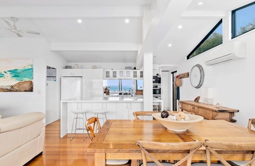 Ocean Grove House | Ocean Grove Views Sum