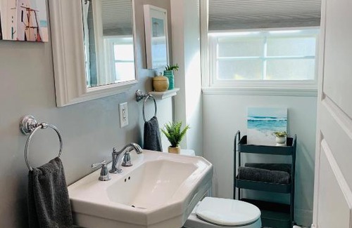 Ventura House | Ocean House -Channel Island Nat. Park, Surf, Beach